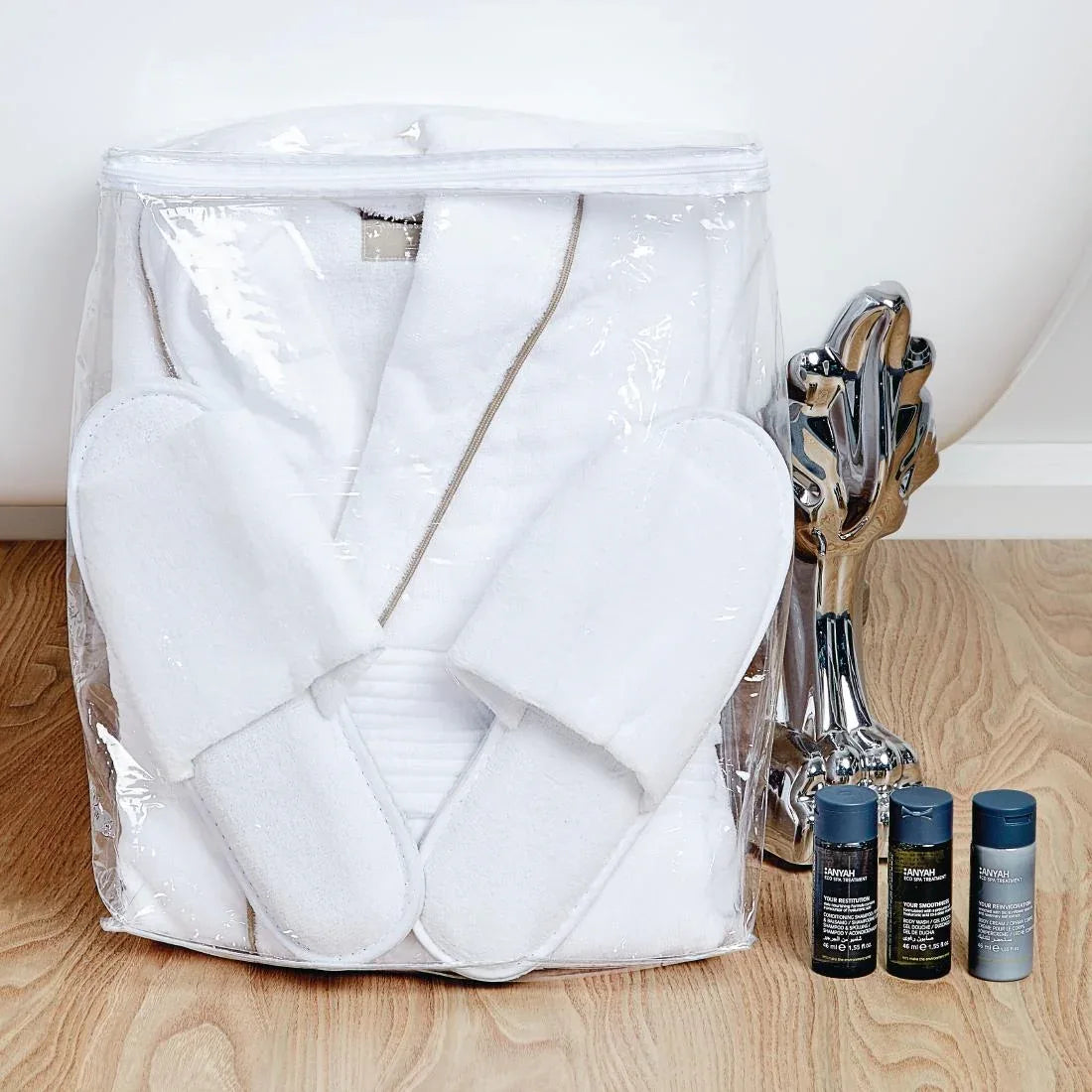 HD127 Mitre Heritage Ambassador Bathrobe and Slipper Set with Storage Bag