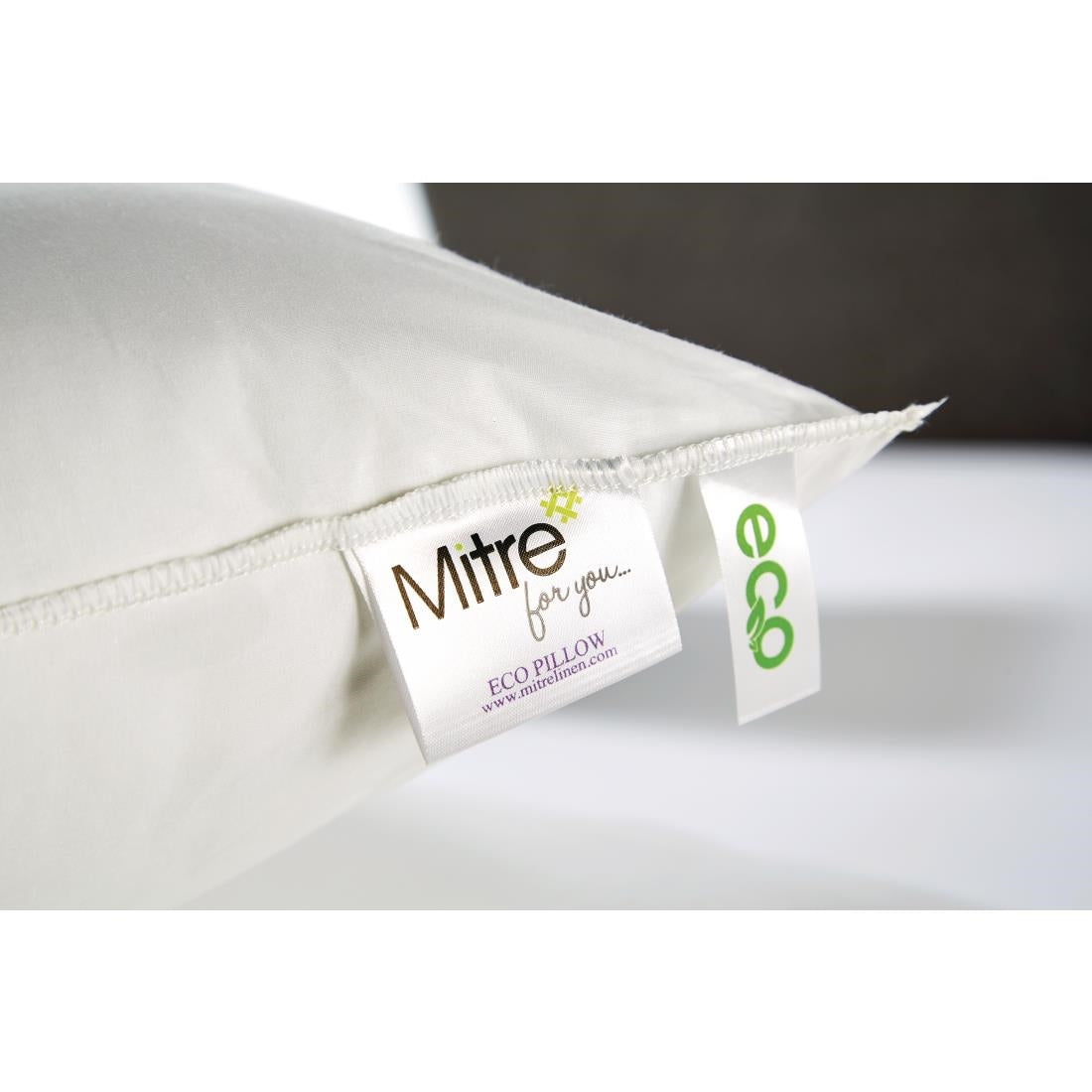 HD216 Mitre Eco Recycled Hollowfibre Pillow Firm