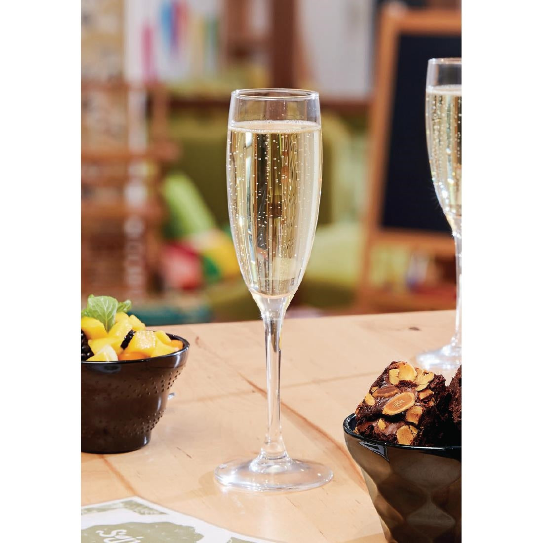 HR926 Arcoroc Vina Flutes 190ml (Pack of 24)