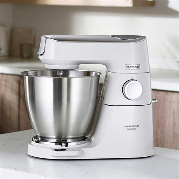 HW199 Kenwood Titanium Chef Baker Stand Mixer White XL KVL65.001WH