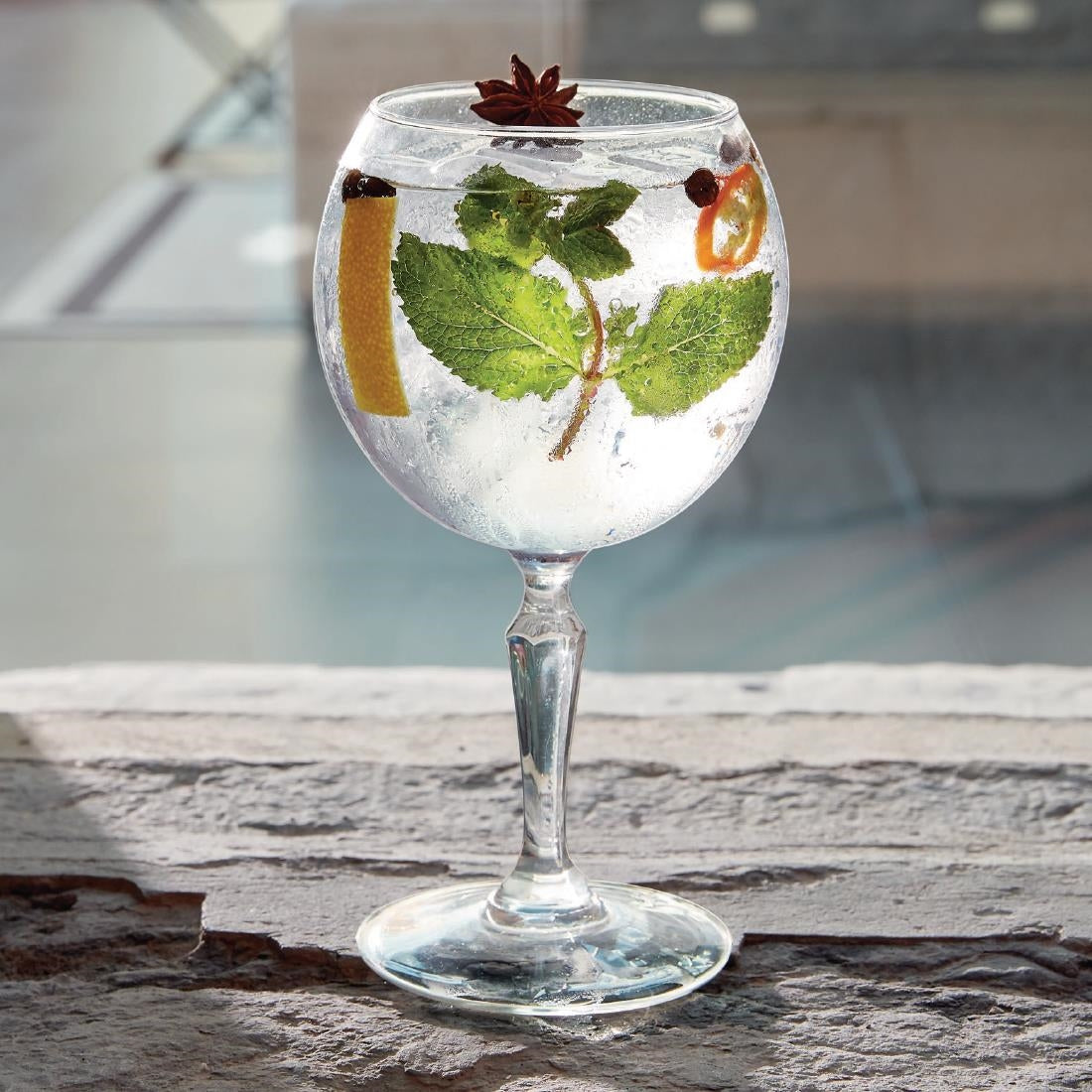 HW266 Arcoroc Monti Copa Gin Glasses 580ml (Pack of 12)