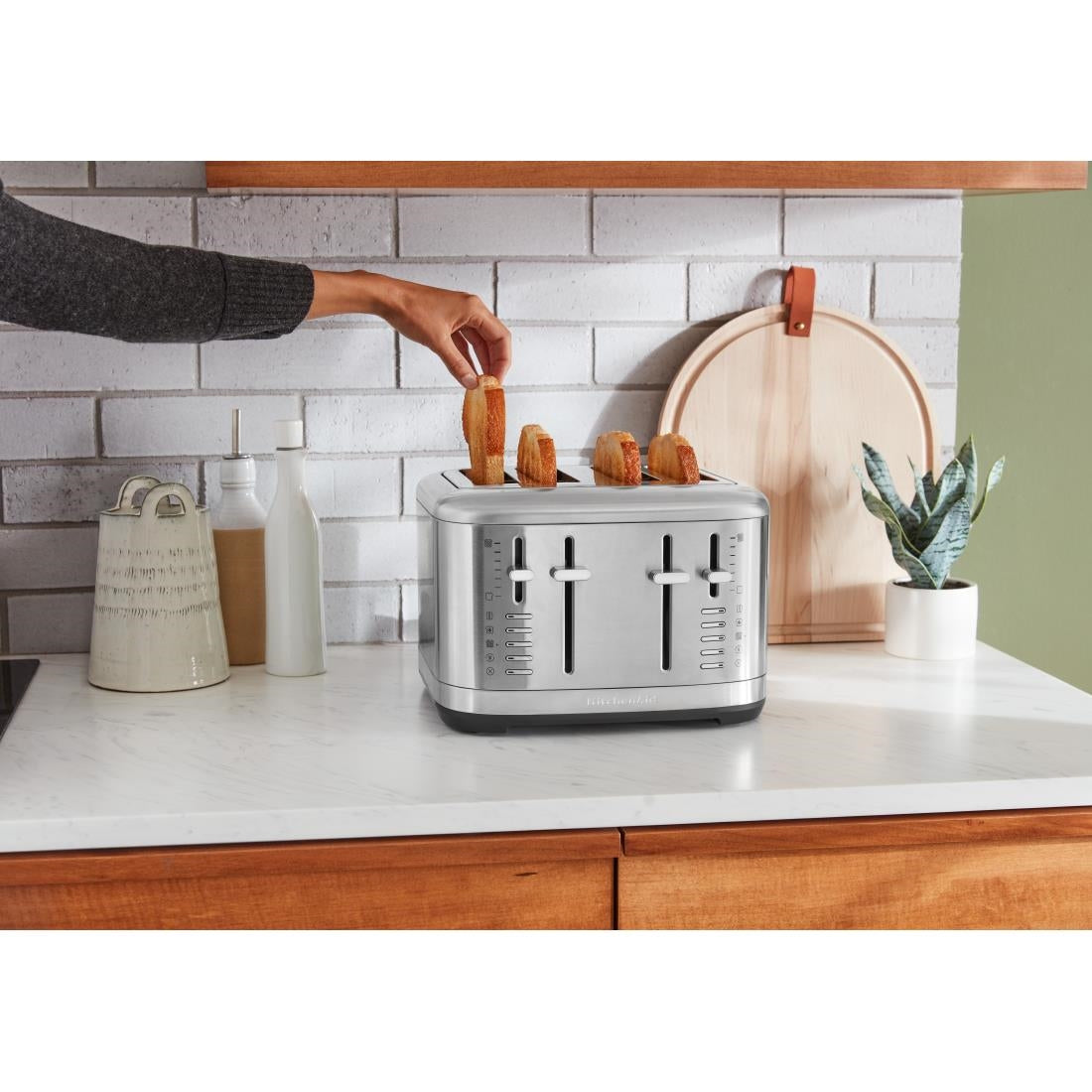 HW788 KitchenAid 4 Slot Manual Toaster Stainless Steel
