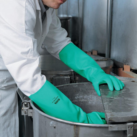 HX950-S Mapa Ultranitril 480 Ultra Long Chemical Handling Gloves Size 7 Small (One Pair)