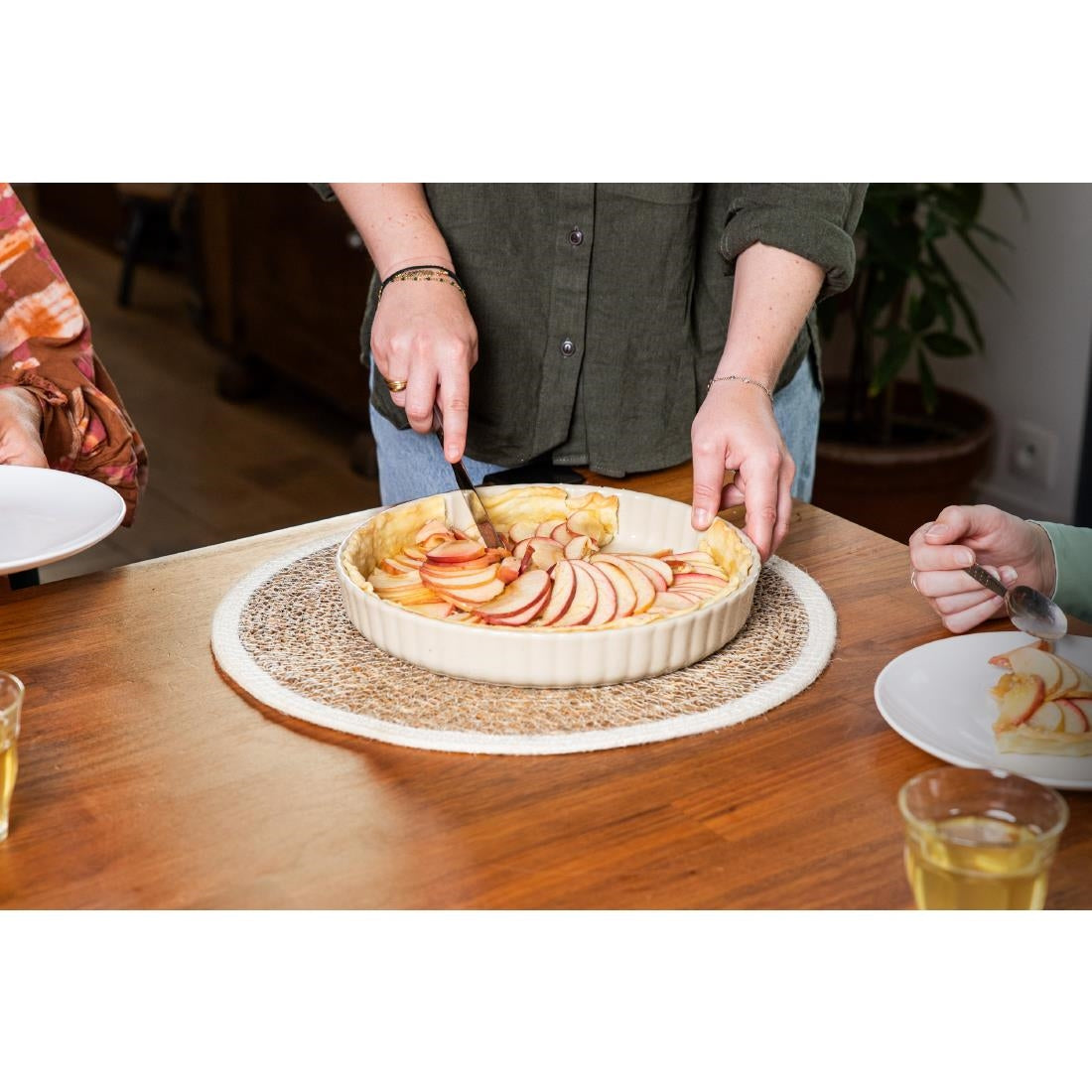 HY006 - Pyrex Flan Dish 280cm