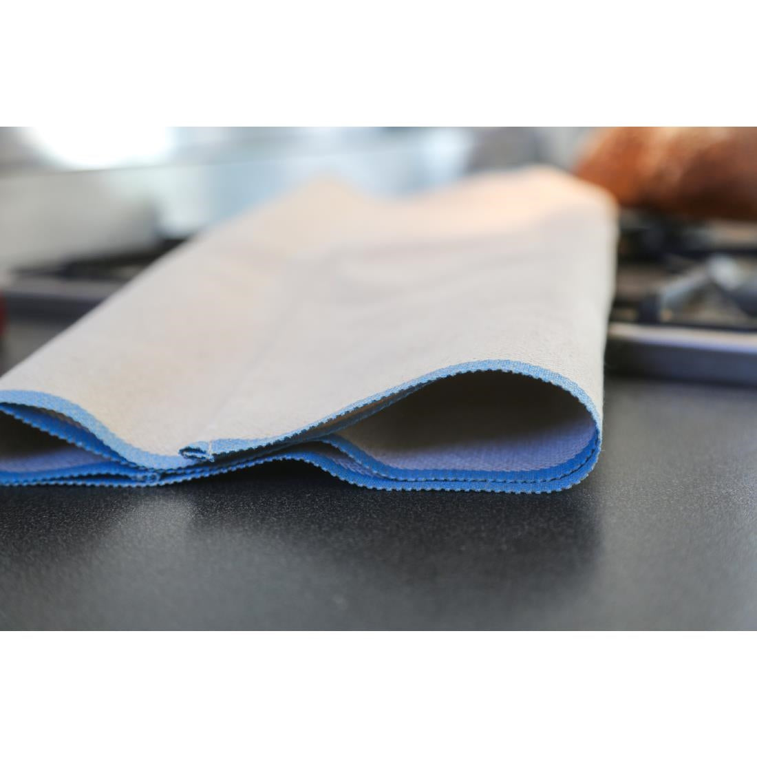 HZ551 - Scaritech Heavy Duty Rolling Cloth 2000x600mm
