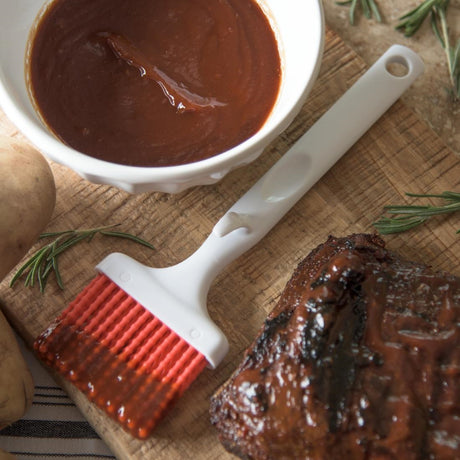 HZ869 - Sparta Silicone Basting Brush Red 3"