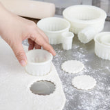 JA523 Vogue Serrated Round Pastry Cutters Nylon (Pack 9)