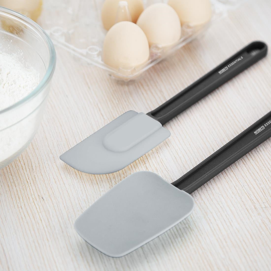 JA902 Nisbets Essentials High Heat Spoonula 10"