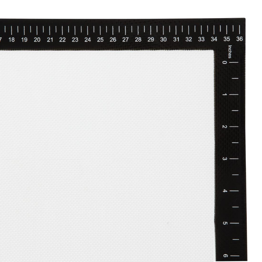 JA905 Nisbets Essentials Silicone Baking Mat - 400x300mm