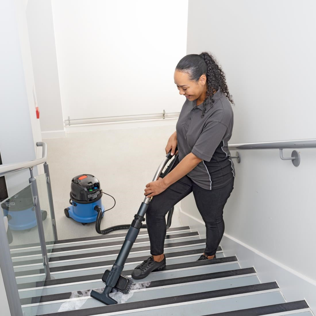 JB904 Numatic Pro Cordless Vacuum for Carpets & Hard Floors CTB370NX (Direct)