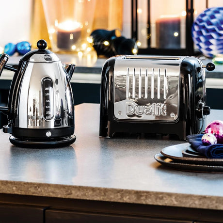 JB908 Dualit Jug Kettle Black/Polished 3kW