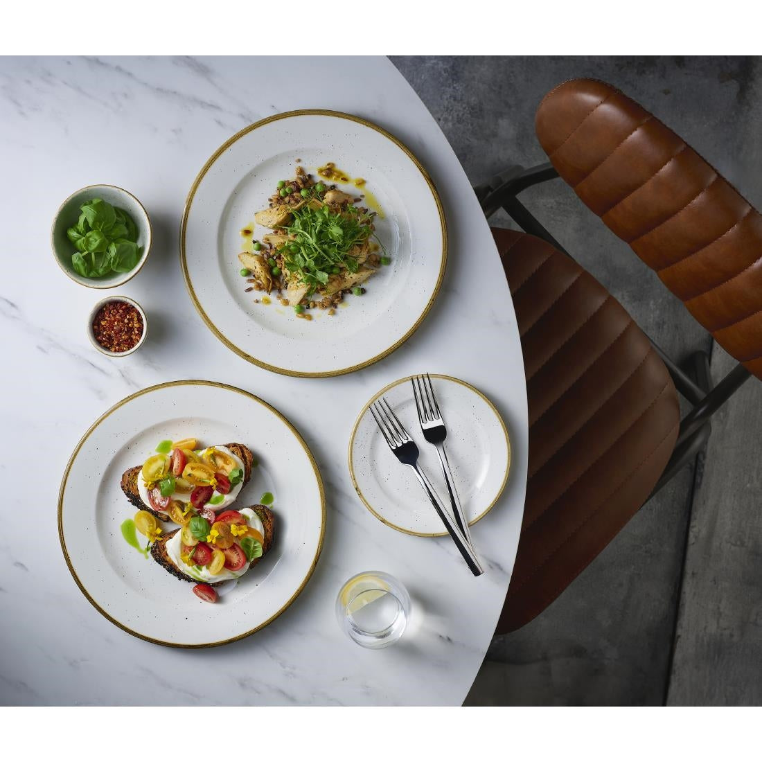 JC751 Stonecast Barley White Profile Plate - 260mm (Pack 12) (Direct)