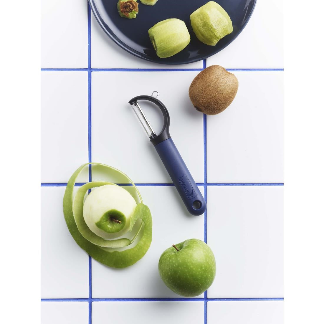 JC931 Deglon Blue Vertical Peeler With Swivel Blade