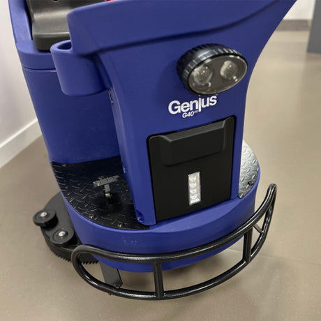 Genius G40RB – G40RB front