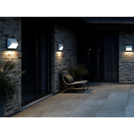 JE826 Nordlux Pontio 27 Outdoor Wall Light White (Direct)