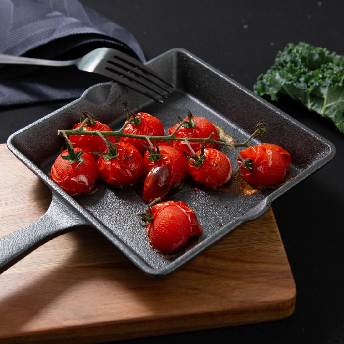 Olympia Cast Iron Square Pan 155x225mm