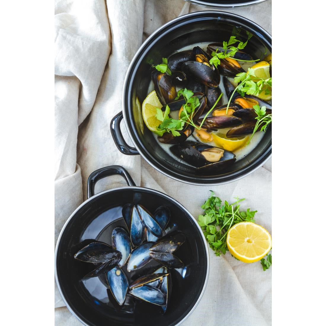 KitchenCraft World of Flavours Mediterranean Large Mussel Pots