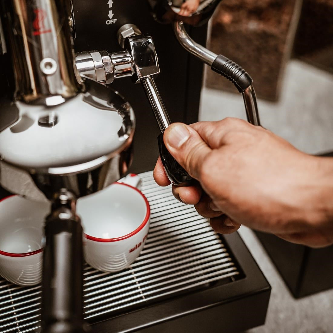 La Pavoni Cellini Classic Semi-Professional Coffee Machine Black