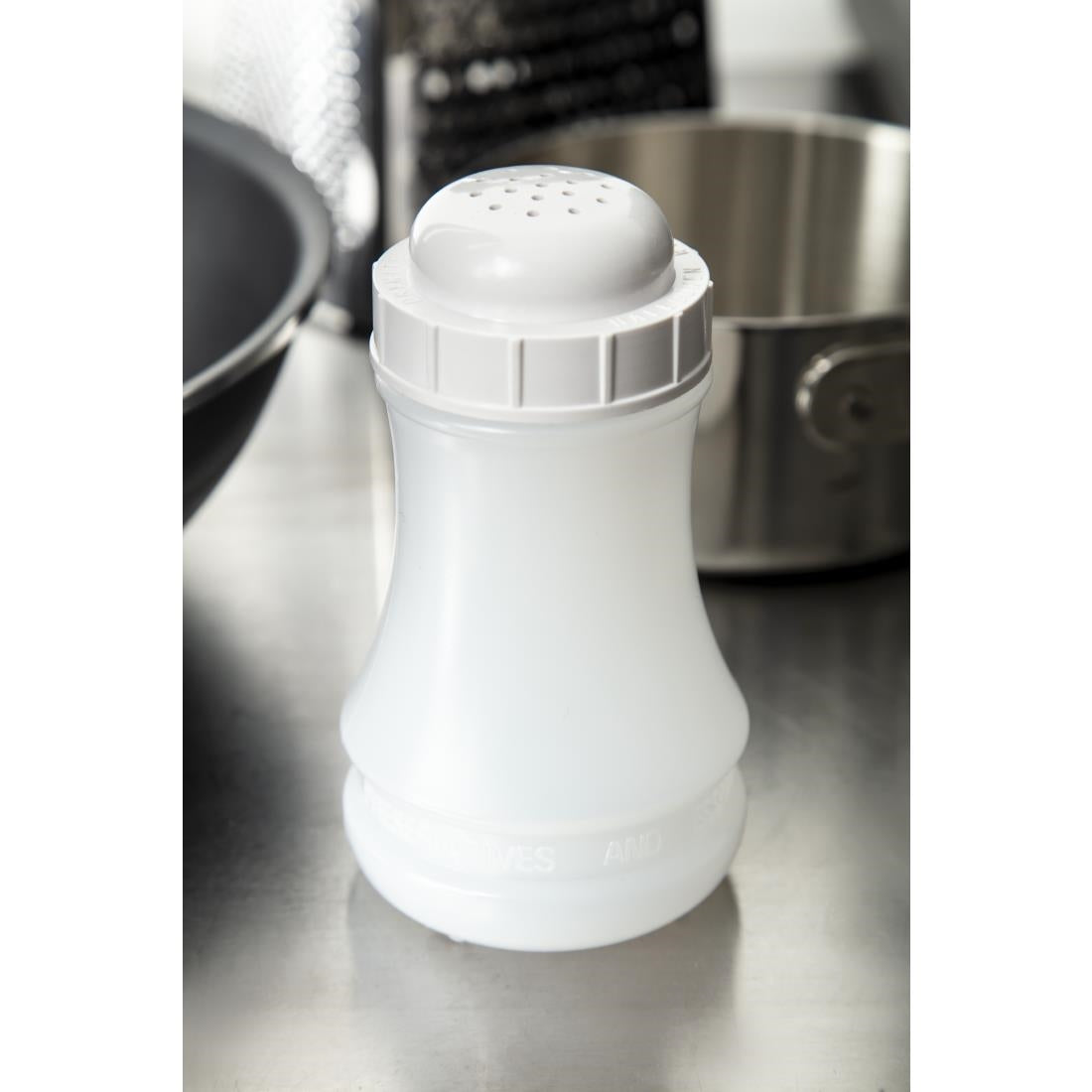 S469 Plastic Salt Shaker