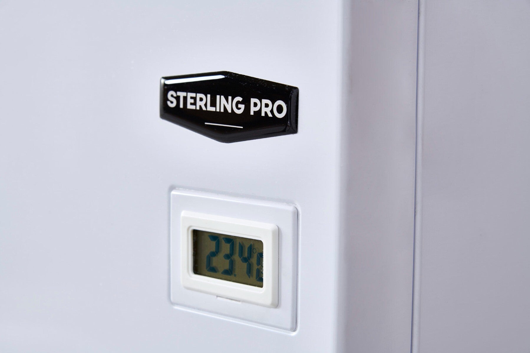 Sterling Pro Green SPC570 Chest Freezer / Chiller / Fridge  572 Litres