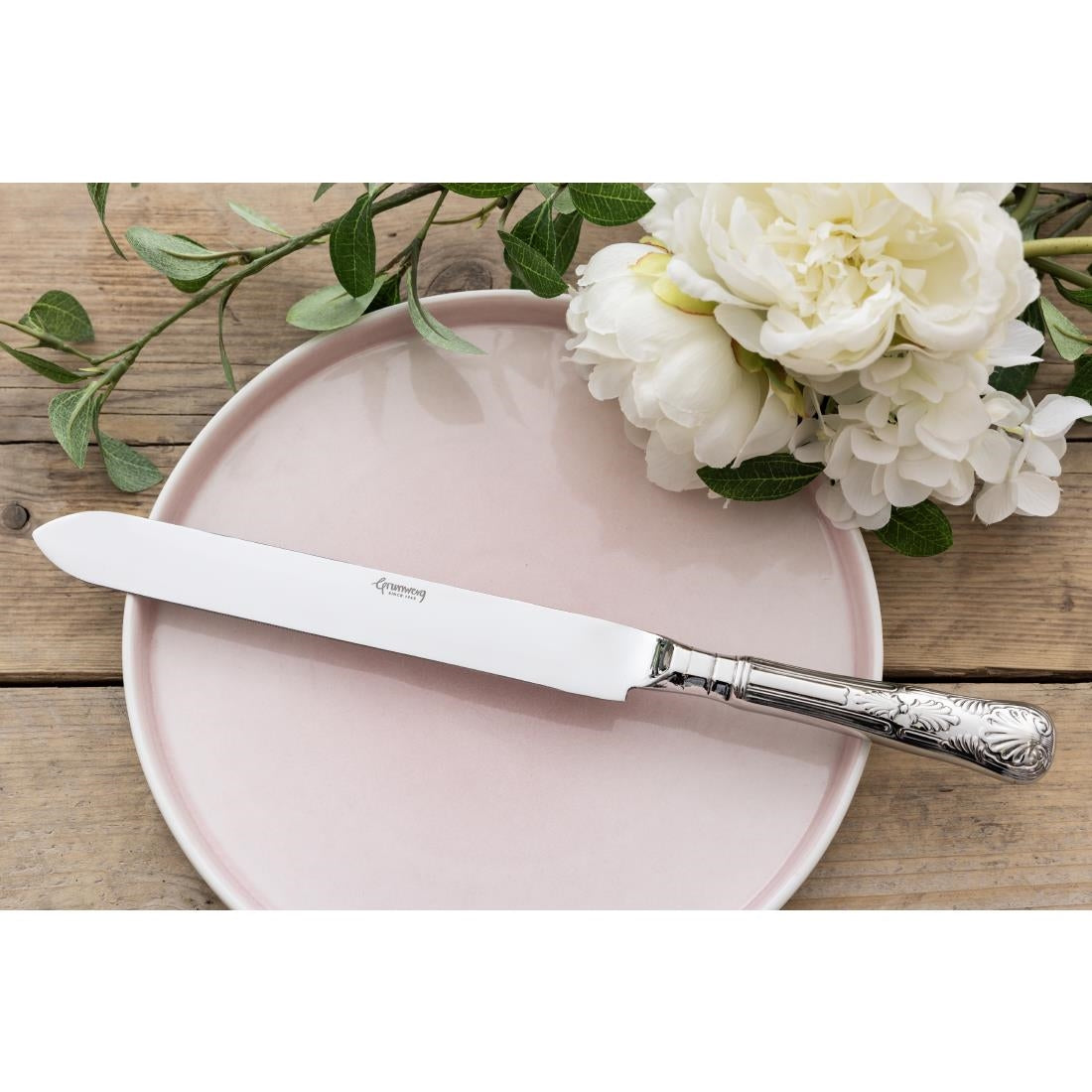 T542 Wedding Cake Knife 23cm