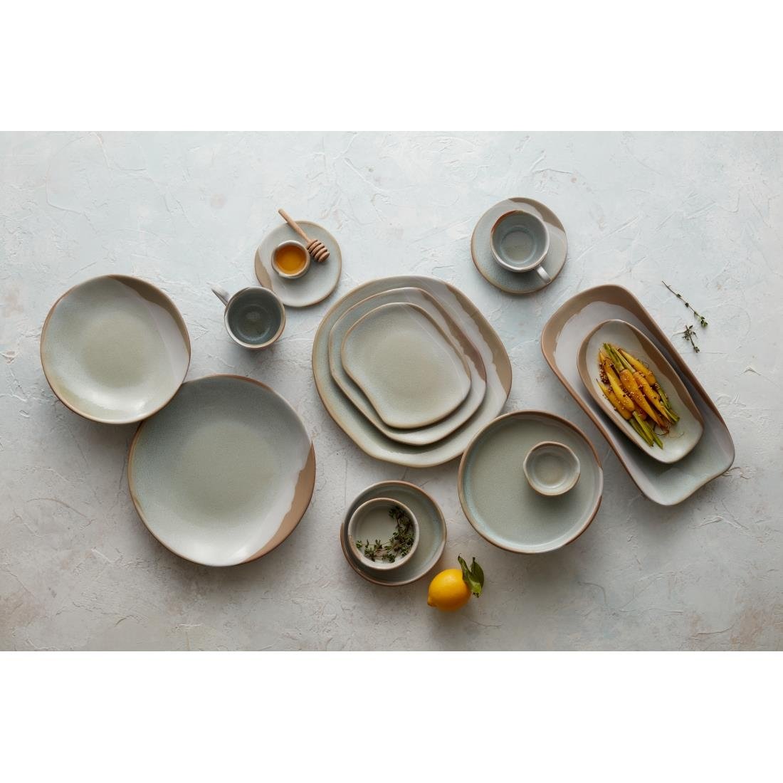 VV3604 Robert Gordon Forager Saucer 140mm (Box 36)(Direct)