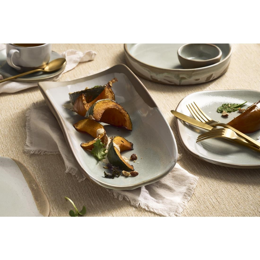 VV3596 Robert Gordon Forager Tray 343x173mm (Box 6)(Direct)