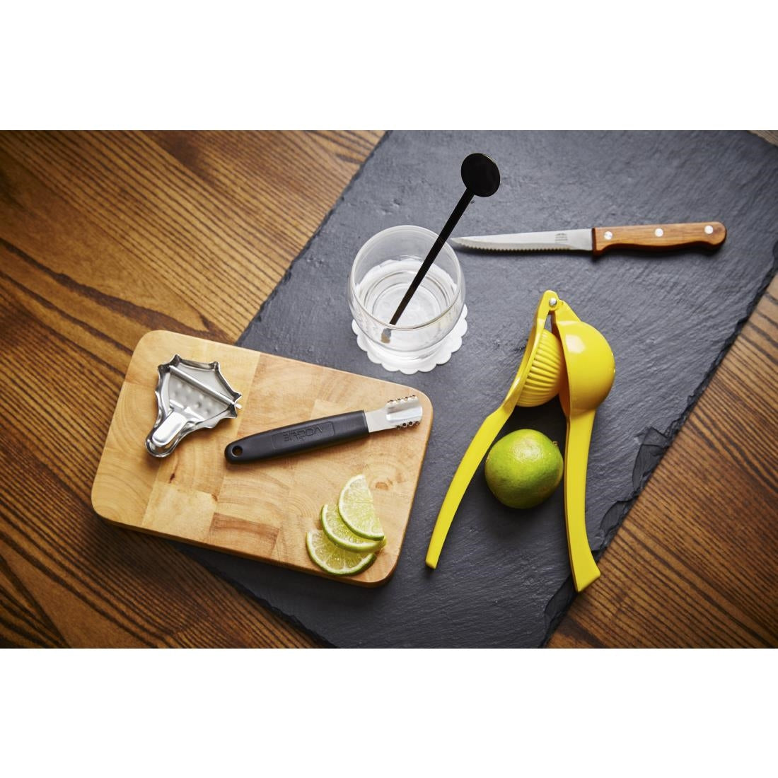 C461 Vogue Rectangular Wooden Chopping Board Small