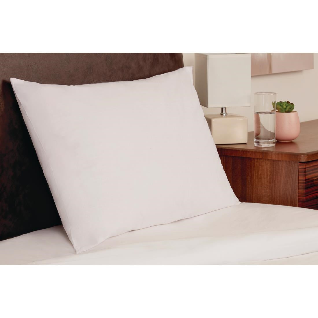 GT745 Mitre Essentials Bounceback Pillow