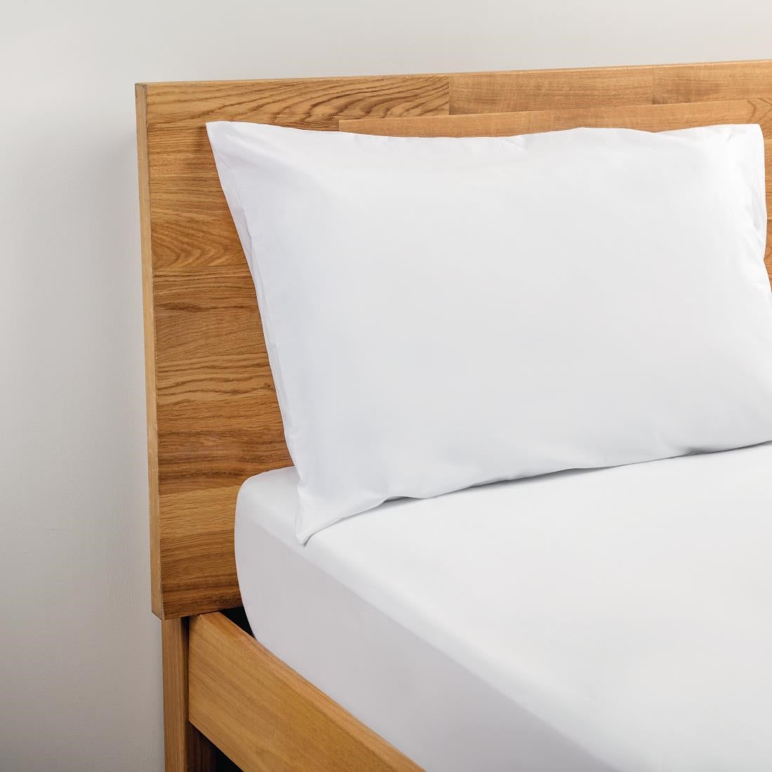 HB610 Mitre Comfort Cairo Housewife Pillowcase (2 pack)