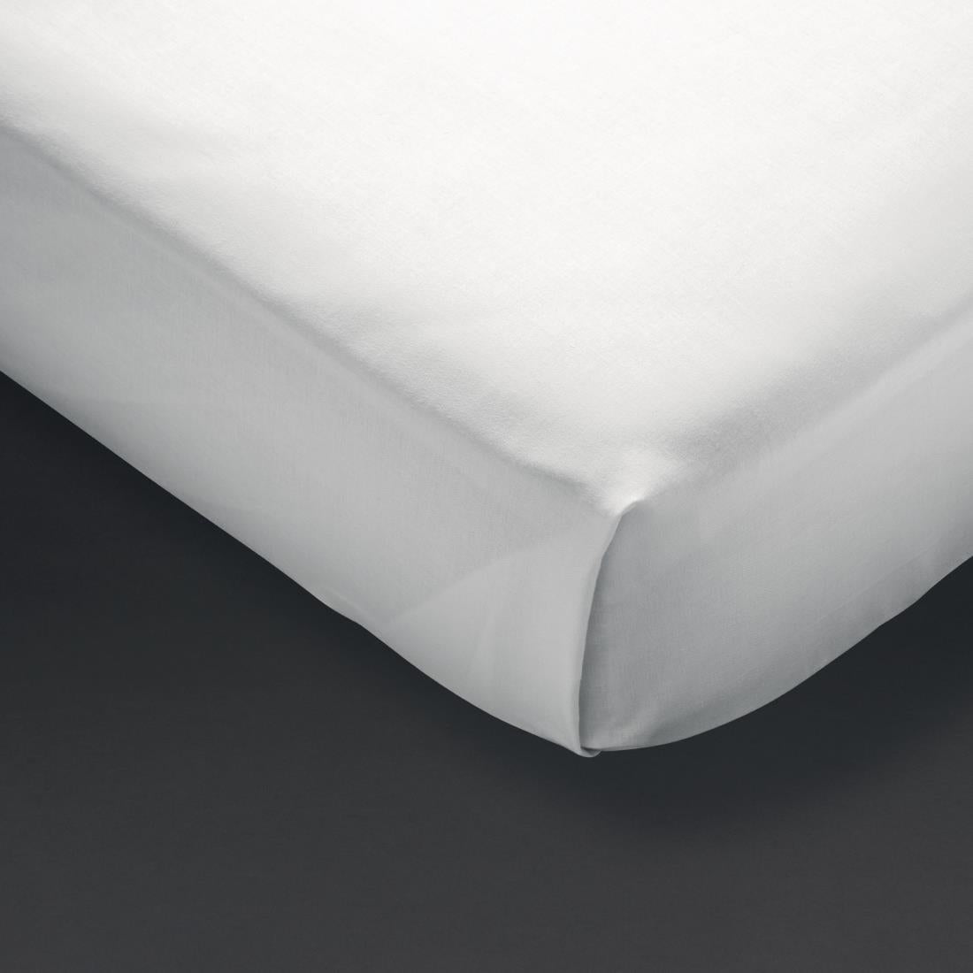 GT828 Mitre Essentials Pyramid Flat Sheet White Double
