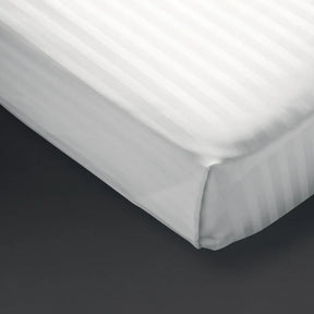 GT846 Mitre Comfort Satin Flat Sheet White Double - JD Catering Equipment Solutions Ltd