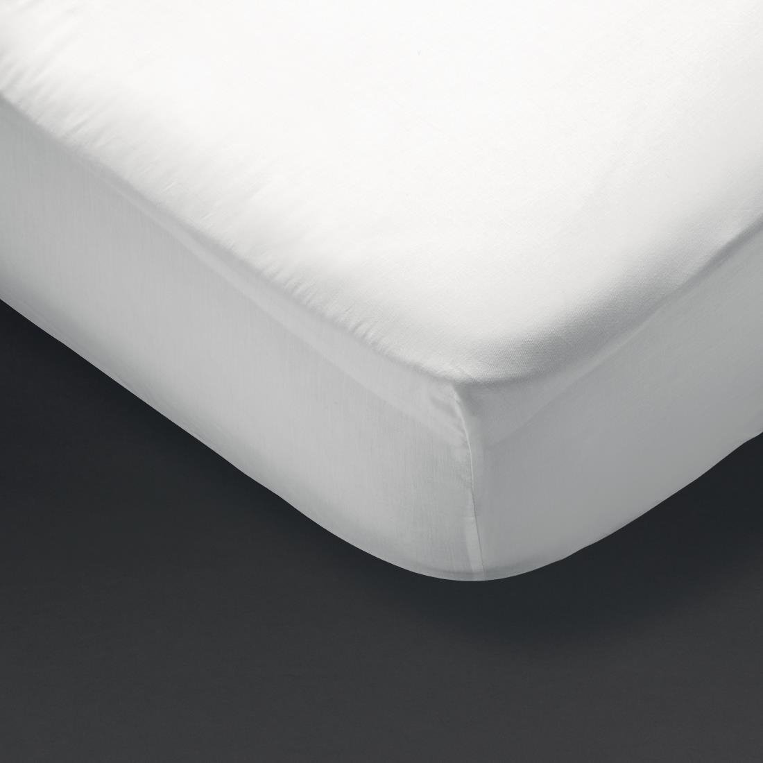 GT863 Mitre Essentials Spectrum Fitted Sheet White Super King