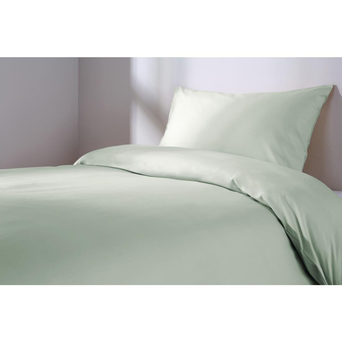 GU168 Mitre Essentials Spectrum Fitted Sheet Green Metric Single