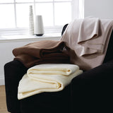 GU395 Mitre Essentials Polar Blanket Chocolate King - JD Catering Equipment Solutions Ltd