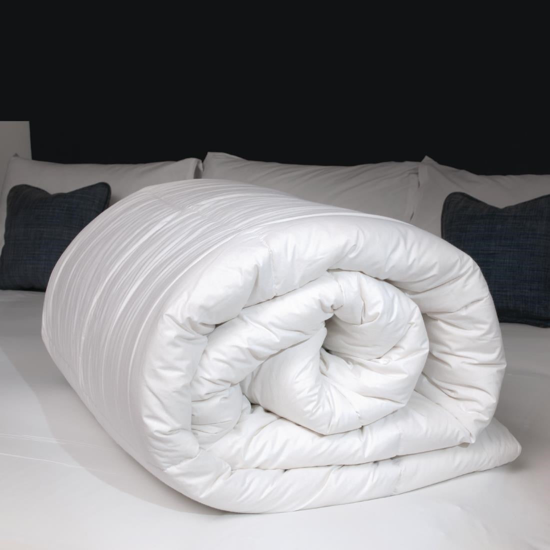 GU406 Mitre Heritage Natural Duvet 10.5 Tog King Size