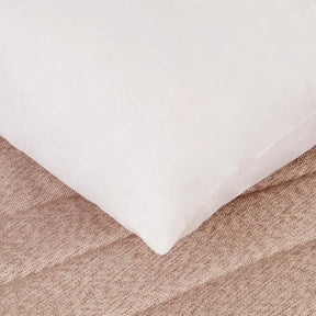 GU468 Mitre Comfort Majestic Pillow Extra Long - JD Catering Equipment Solutions Ltd