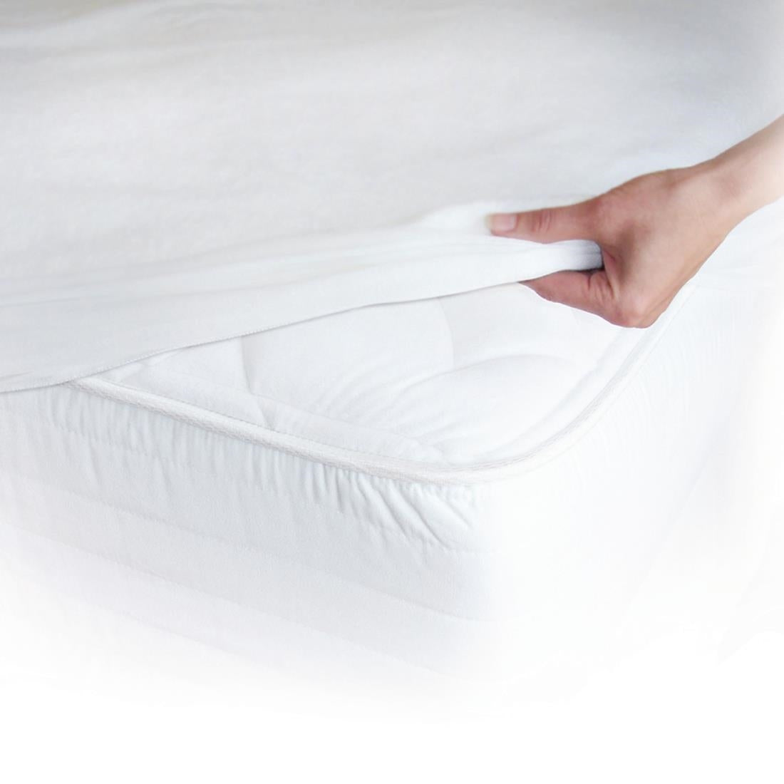 GU535 Mitre Essentials Basic Allover Mattress Protector Super King