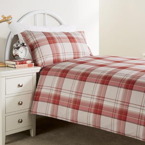 DS701 Mitre Essentials Chatsworth Hardwick Taupe/Connel Claret Pillowcase - JD Catering Equipment Solutions Ltd